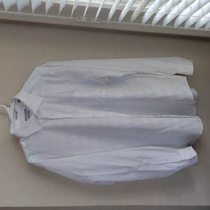 Van Heusen Men's Fitted Button Down